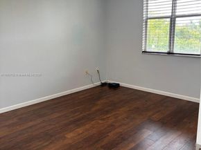 1900 Van Buren St 320B, Hollywood FL 33020