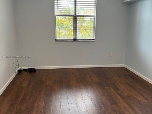 1900 Van Buren St 320B, Hollywood FL 33020