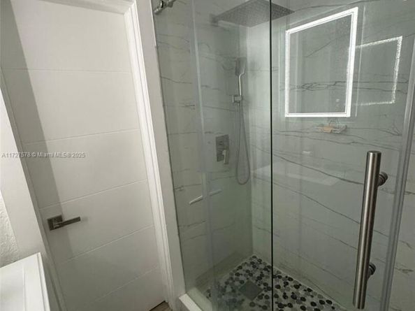 1951 NE 157th Ter, North Miami Beach FL 33162
