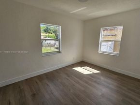 1951 NE 157th Ter, North Miami Beach FL 33162