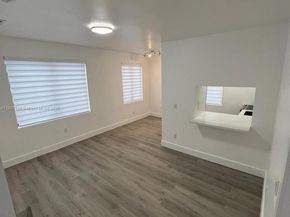 1376 NW 35th St, Miami FL 33142