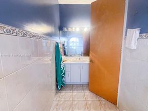 9008 Collins Ave 402, Surfside FL 33154