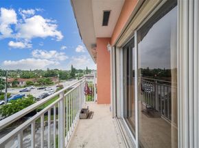 9008 Collins Ave 402, Surfside FL 33154
