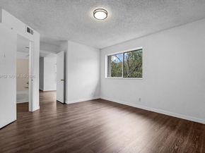 3340 N Pinewalk Dr N 1527, Margate FL 33063