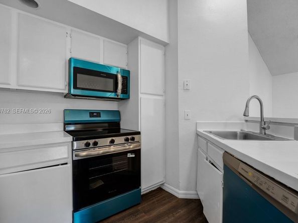 3340 N Pinewalk Dr N 1527, Margate FL 33063