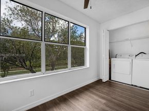 3340 N Pinewalk Dr N 1527, Margate FL 33063