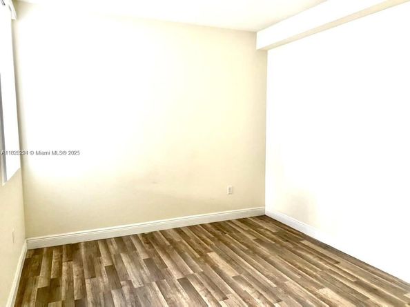 3339 Virginia St 205, Miami FL 33133