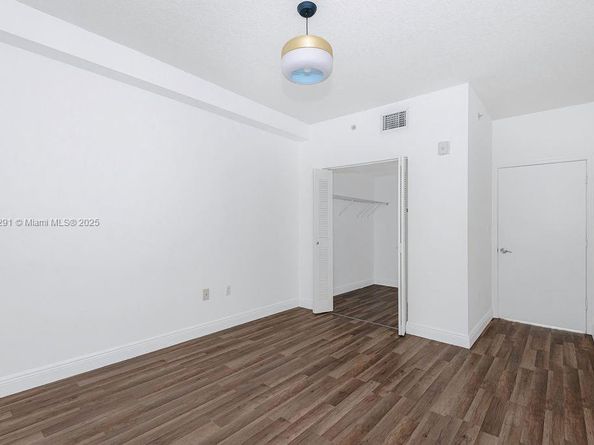 3339 Virginia St 205, Miami FL 33133