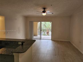 2451 Centergate Dr 301, Miramar FL 33025