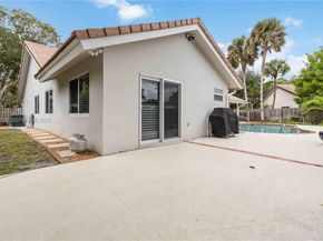 2047 SW 36th Ave, Delray Beach FL 33445