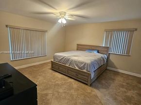 8660 SW 14th St, Pembroke Pines FL 33025