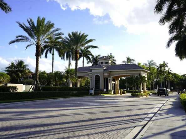 2473 SW 162nd Ave, Miramar FL 33027