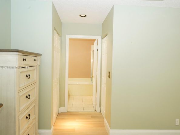 2473 SW 162nd Ave, Miramar FL 33027