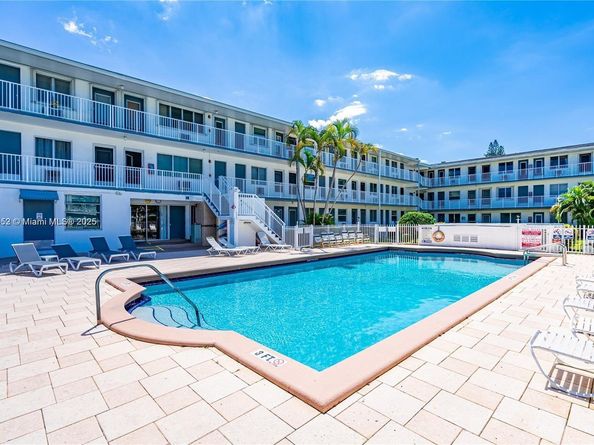 15600 NE 6th Ave 41A, Miami FL 33162