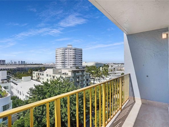 245 18th St 902, Miami Beach FL 33139