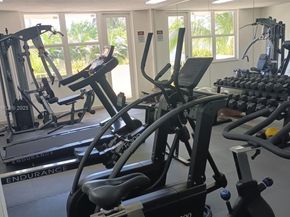 245 18th St 902, Miami Beach FL 33139