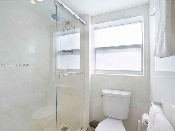 245 18th St 902, Miami Beach FL 33139