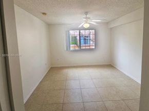 2033 SE 10th Ave 614, Fort Lauderdale FL 33316