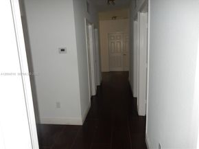 11455 NW 88th Ln, Doral FL 33178