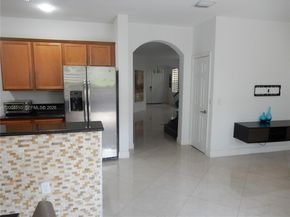 11455 NW 88th Ln, Doral FL 33178