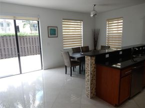 11455 NW 88th Ln, Doral FL 33178