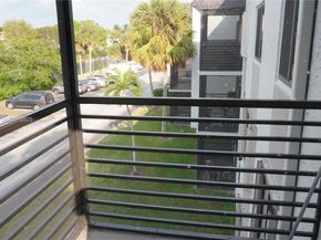 3710 N Pine Island Rd 320, Sunrise FL 33351