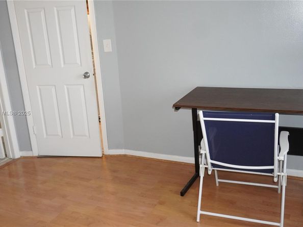 3710 N Pine Island Rd 320, Sunrise FL 33351