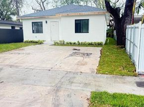 Undisclosed Address #A12027914, North Miami FL 33167