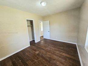 723 NW 15th Way, Fort Lauderdale FL 33311