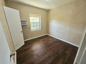723 NW 15th Way, Fort Lauderdale FL 33311