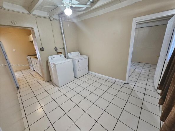 723 NW 15th Way, Fort Lauderdale FL 33311