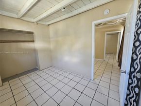 723 NW 15th Way, Fort Lauderdale FL 33311