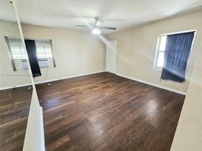 723 NW 15th Way, Fort Lauderdale FL 33311