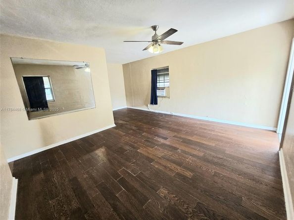 723 NW 15th Way, Fort Lauderdale FL 33311