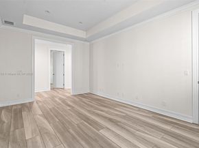 123 Palm Bay Ter B, Palm Beach Gardens FL 33418
