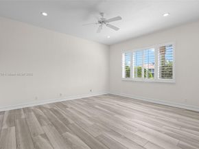 123 Palm Bay Ter B, Palm Beach Gardens FL 33418