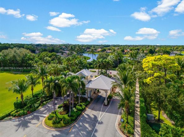 123 Palm Bay Ter B, Palm Beach Gardens FL 33418