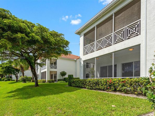 123 Palm Bay Ter B, Palm Beach Gardens FL 33418