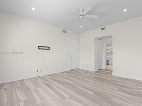 123 Palm Bay Ter B, Palm Beach Gardens FL 33418