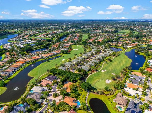 123 Palm Bay Ter B, Palm Beach Gardens FL 33418