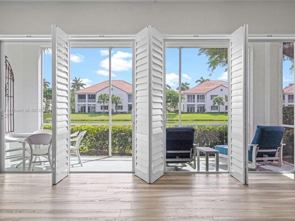 123 Palm Bay Ter B, Palm Beach Gardens FL 33418
