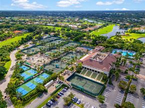 123 Palm Bay Ter B, Palm Beach Gardens FL 33418