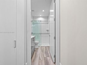 123 Palm Bay Ter B, Palm Beach Gardens FL 33418