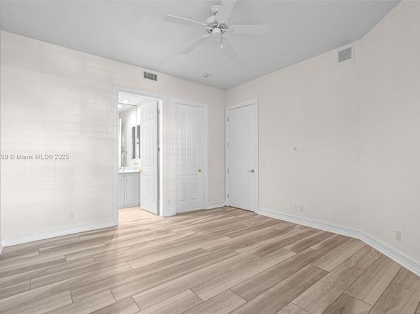 123 Palm Bay Ter B, Palm Beach Gardens FL 33418