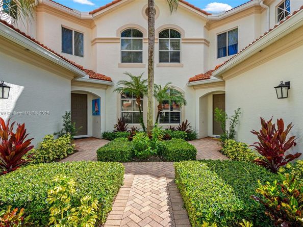 123 Palm Bay Ter B, Palm Beach Gardens FL 33418