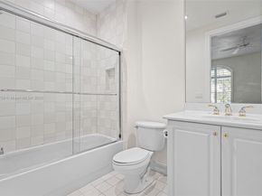 123 Palm Bay Ter B, Palm Beach Gardens FL 33418
