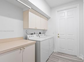 123 Palm Bay Ter B, Palm Beach Gardens FL 33418