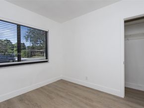 16049 NE 9th PL, North Miami Beach FL 33162