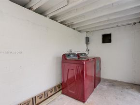 16049 NE 9th PL, North Miami Beach FL 33162