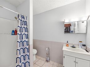 227 SW 13th Ave, Boynton Beach FL 33435